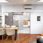 Relaxed Attic In The Old Town Apartment Pula